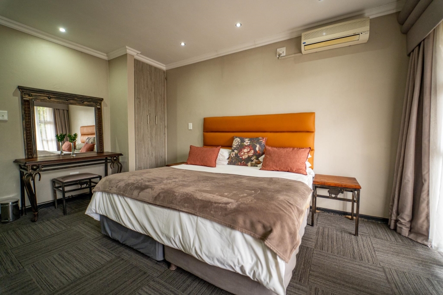 19 Bedroom Property for Sale in Universitas Free State